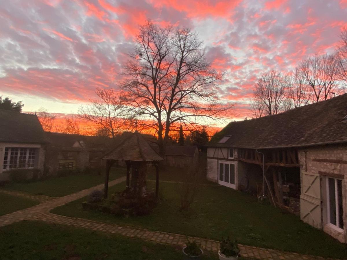 Une Vie En Rose Pressagny l'Orgueilleux Ngoại thất bức ảnh